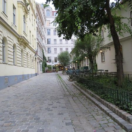 Ferienwohnungen Spittelberg Schrankgasse Vienna Room photo