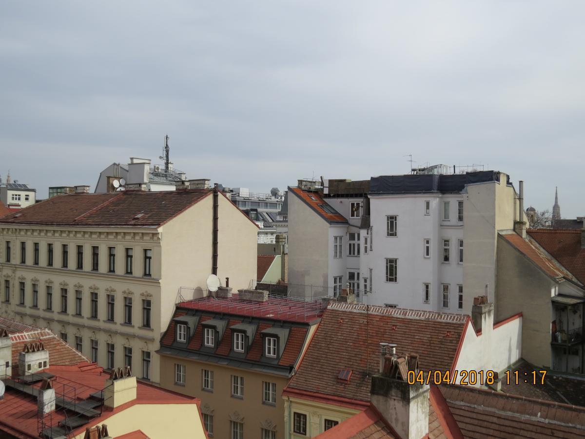 Ferienwohnungen Spittelberg Schrankgasse Vienna Exterior photo